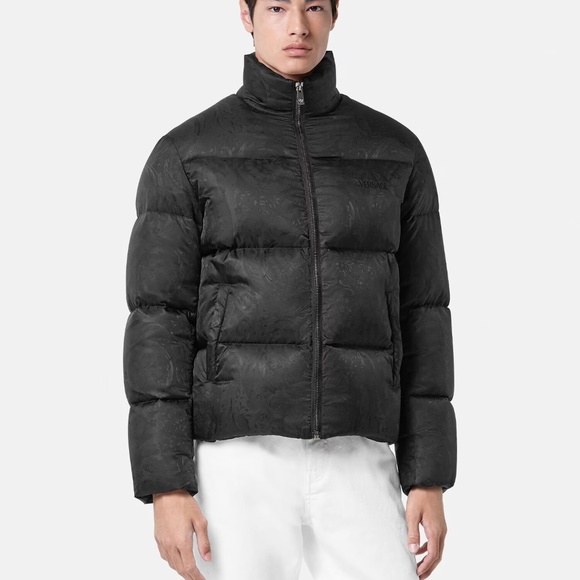 AUTHENTIC VERSACE Black Barocco Light Puffer Down Jacket sz M, NEW - Picture 1 of 16